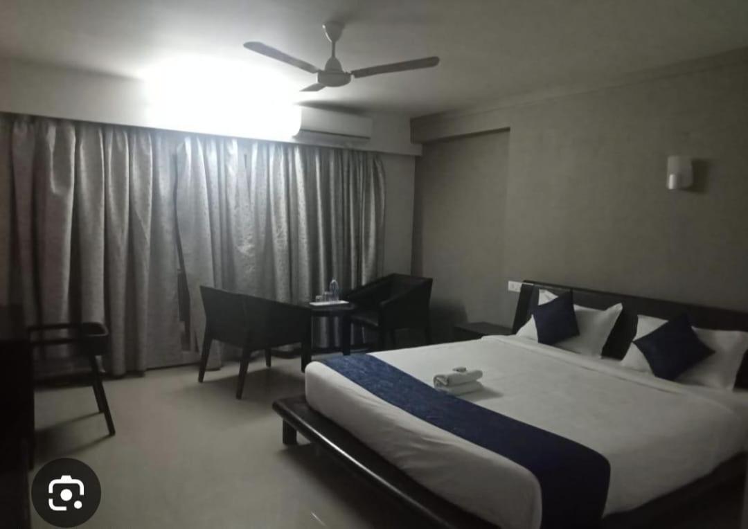 فندق Aec Residency Alappuzha المظهر الخارجي الصورة